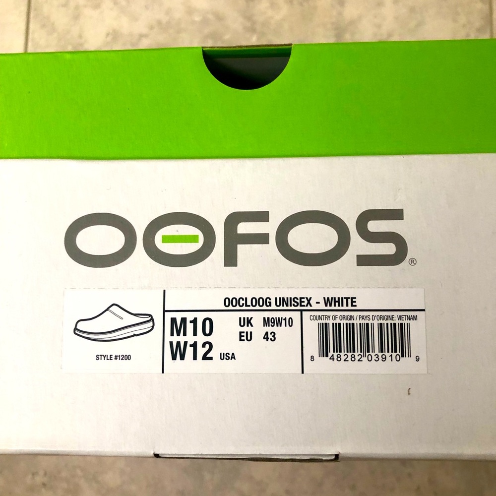 Brand new Oocloog unisex